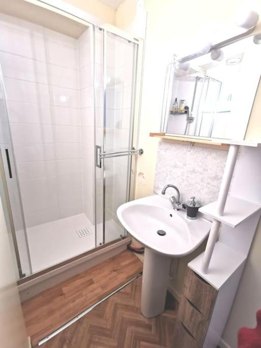 Apartment Cosy Au Coeur De Reims